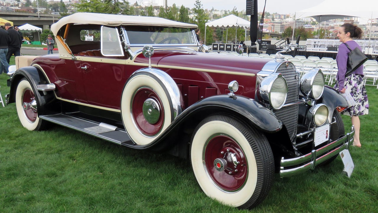 Click to Enlarge-Esc to Close myimgs/ArtDecoCars1910-36/1930 Packard 740 Roadster.jpg